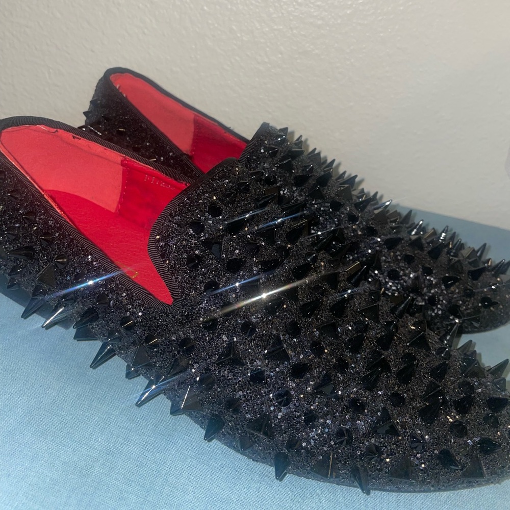 Spiked dress shoes slip on